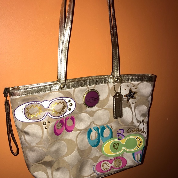 Coach Shoulder Purse - Picture 1 of 7